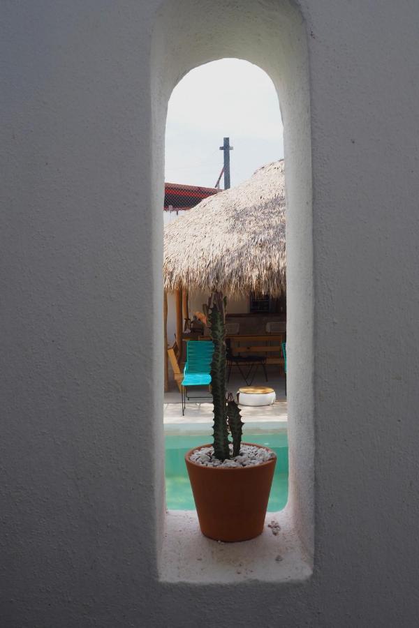 Colorada House Vandrarhem Puerto Escondido  Exteriör bild