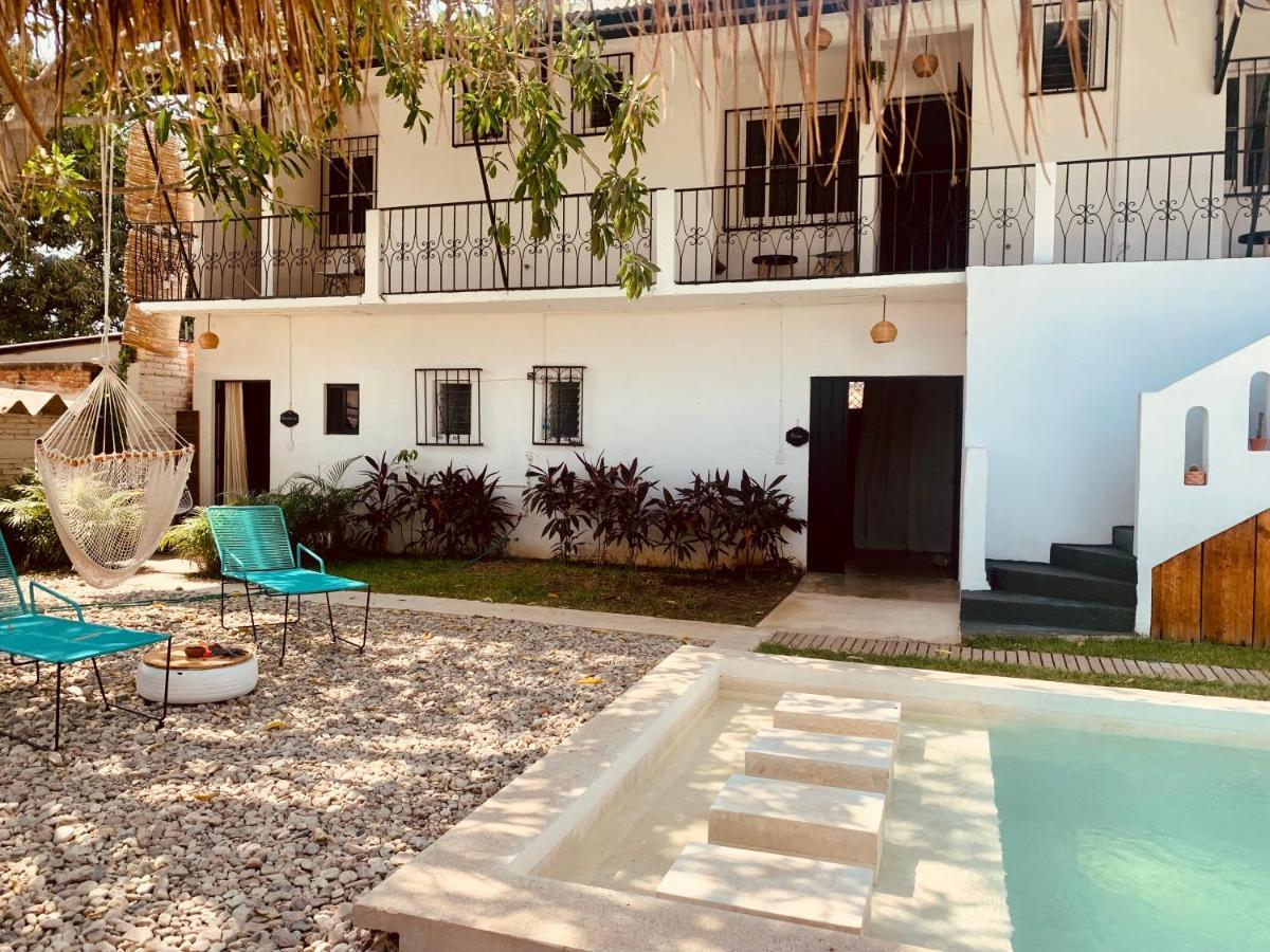 Colorada House Vandrarhem Puerto Escondido  Exteriör bild